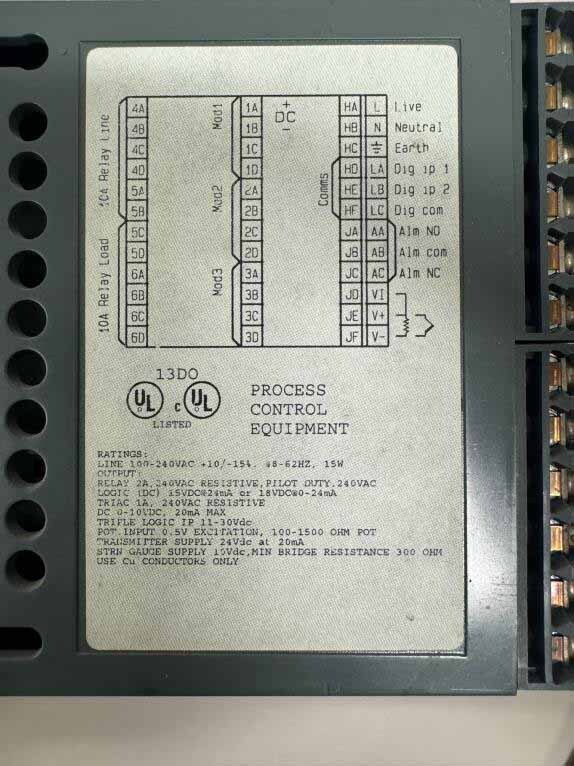 图为 已使用的 EUROTHERM 2404 待售