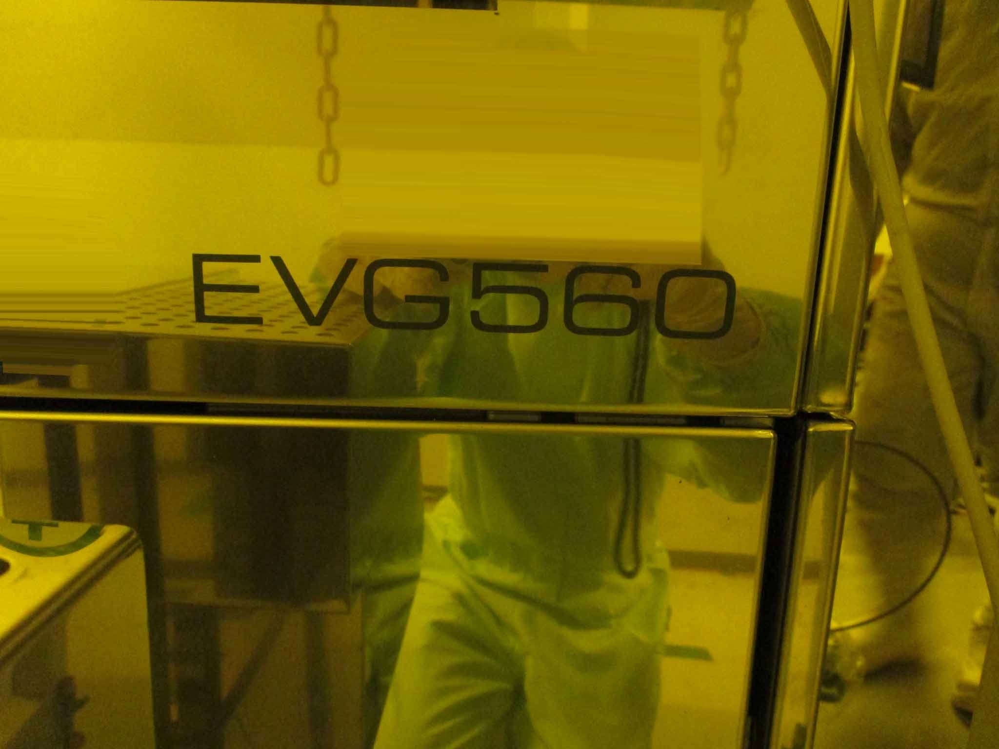 Photo Used EVG / EV GROUP 560 For Sale