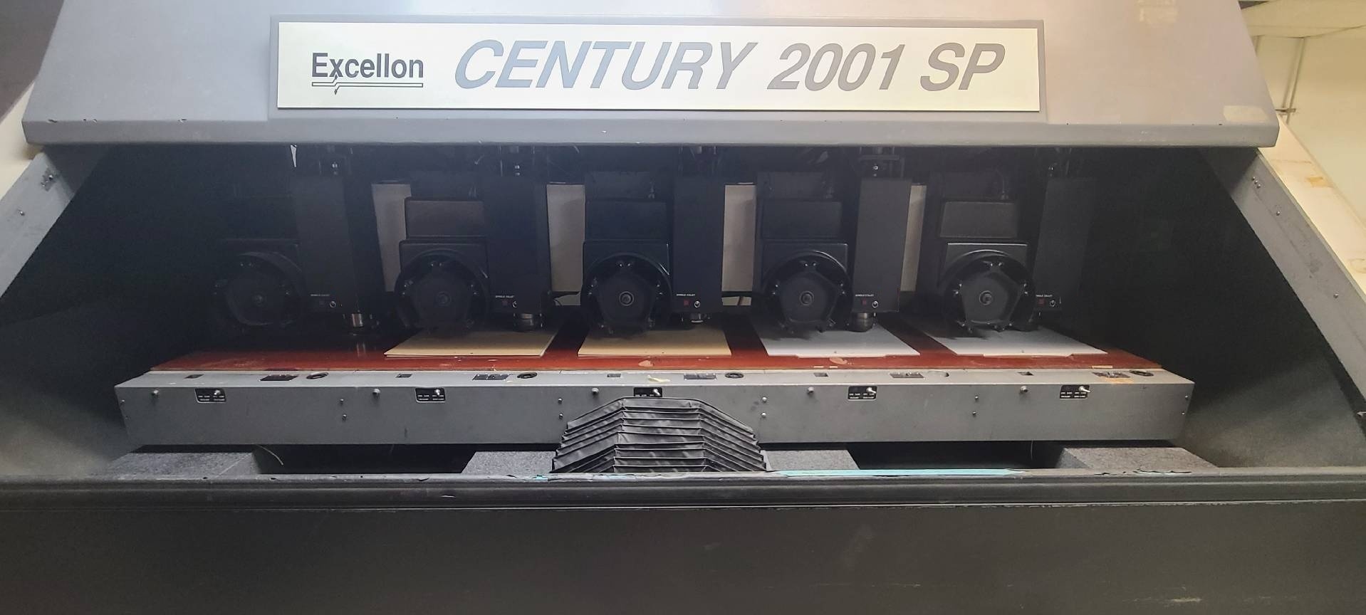 圖為 已使用的 EXCELLON Century 2001 SP 待售