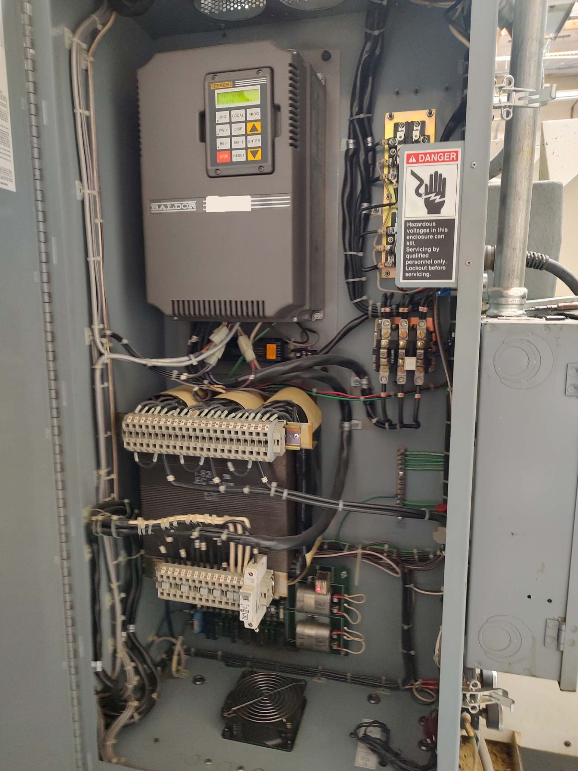 圖為 已使用的 FADAL VMC-3016L 待售