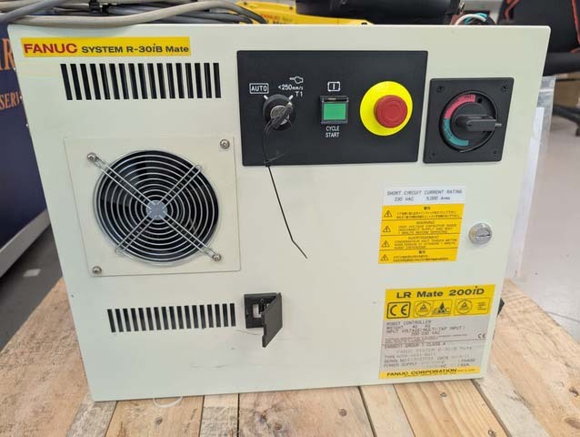 사진 사용됨 FANUC LR Mate 200iD/4S 판매용