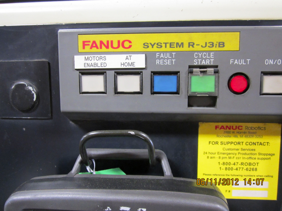 图为 已使用的 FANUC R-2000 IA / 200F 待售