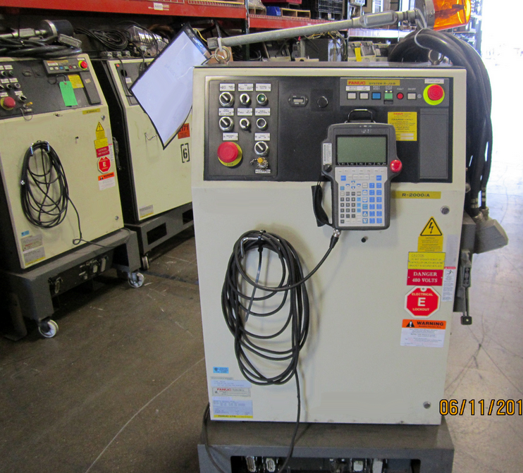 图为 已使用的 FANUC R-2000 IA / 200F 待售