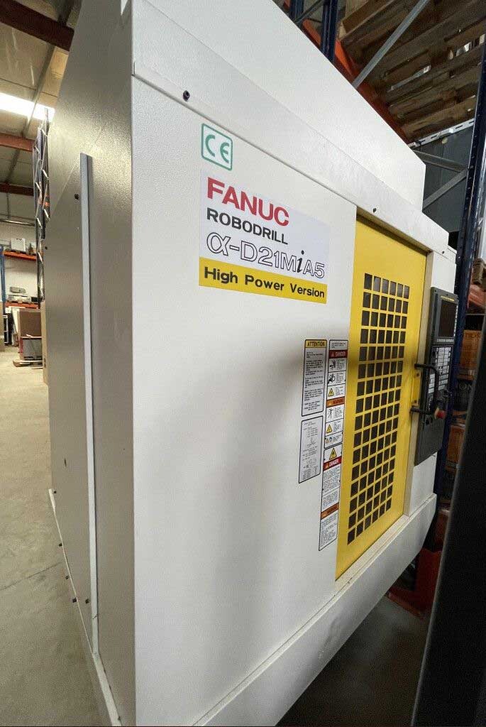 Photo Used FANUC Robodrill α-D21MiA5 For Sale