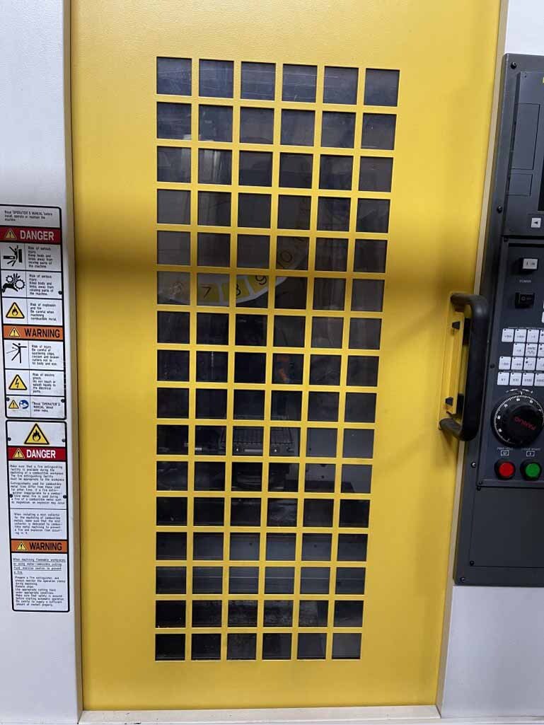 Photo Used FANUC Robodrill α-D21MiA5 For Sale