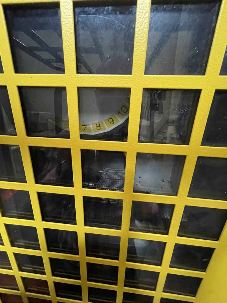 Photo Used FANUC Robodrill α-D21MiA5 For Sale