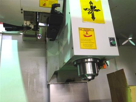 Photo Used FANUC VMC 1020SF Oi-MC For Sale