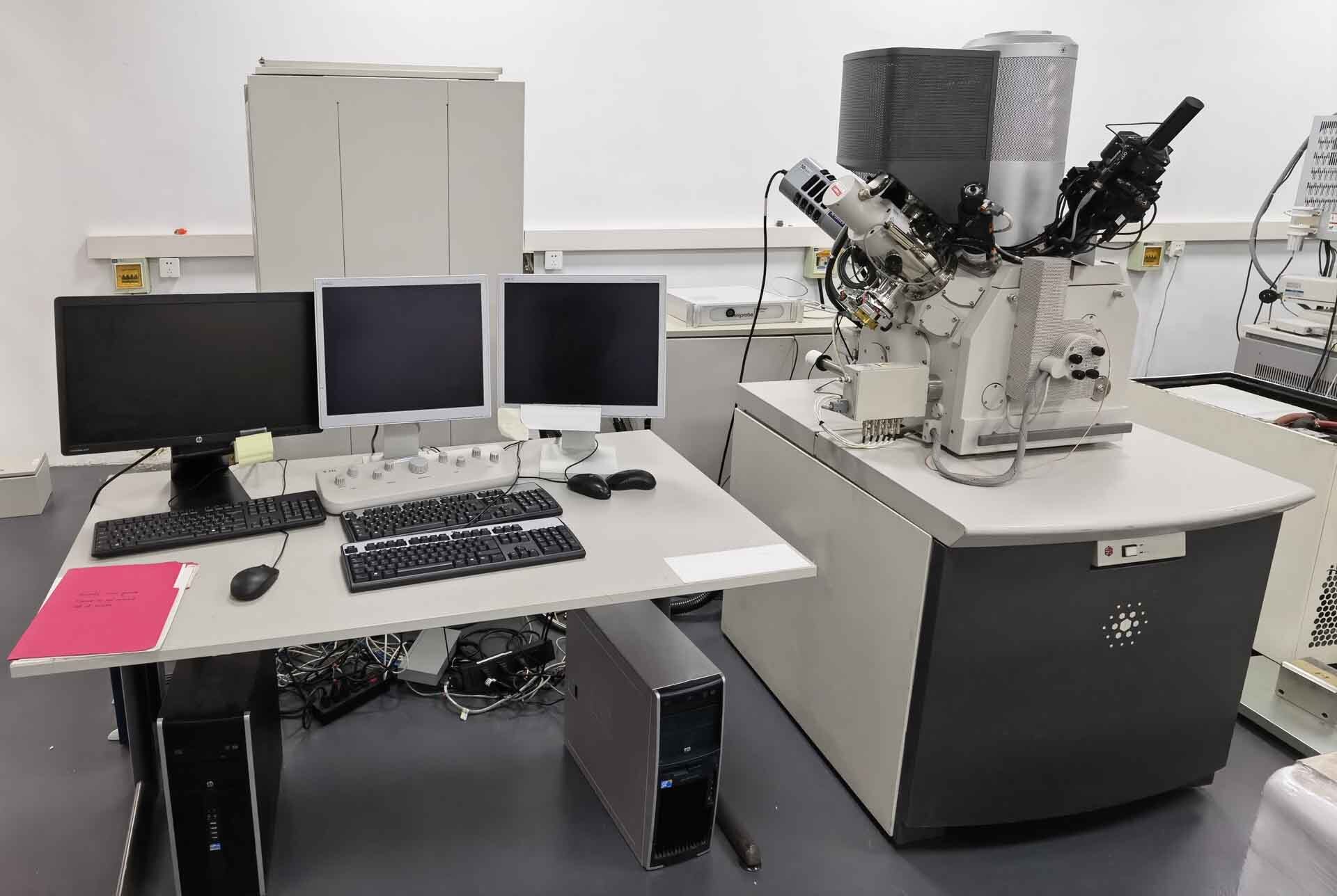 FEI / THERMO FISCHER Nova NanoLab 200 SEM Used For Sale Price #9412047 ...