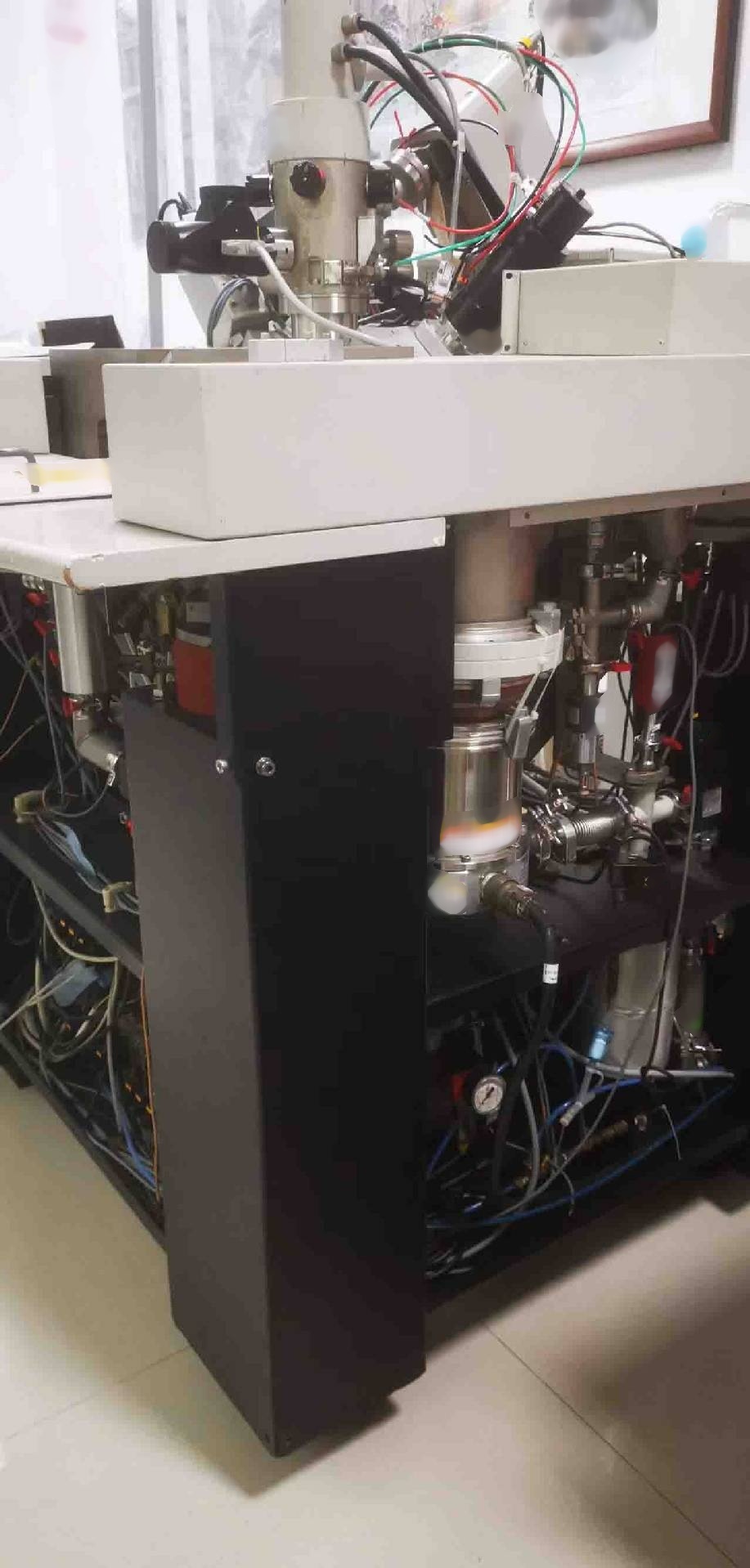 Photo Utilisé FEI FIB 800 À vendre