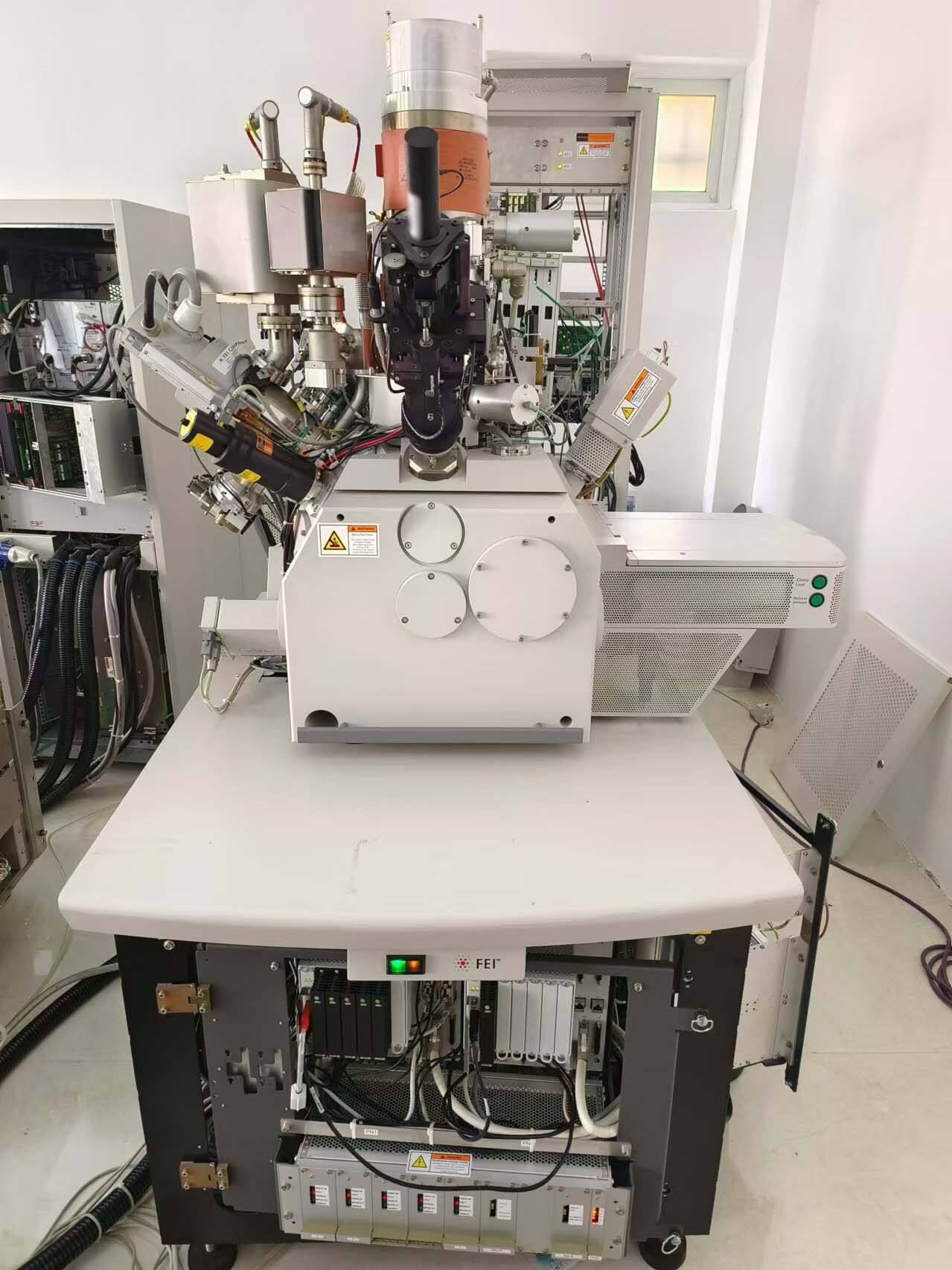 圖為 已使用的 FEI Helios NanoLab 450S 待售