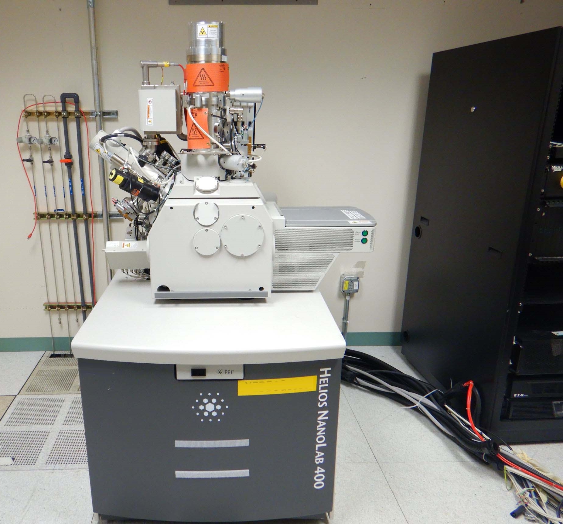 Photo Used FEI Helios NanoLab 400 For Sale