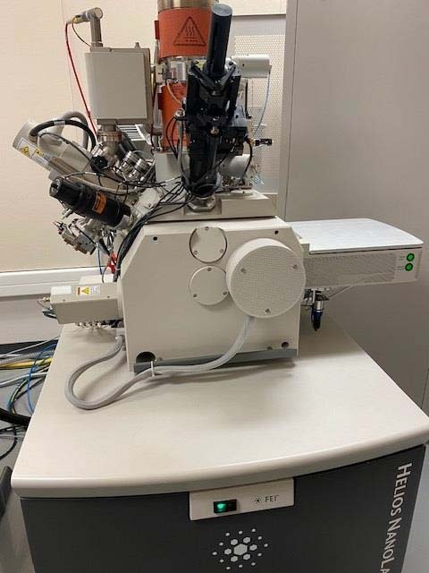 Photo Utilisé FEI Helios NanoLab 400S À vendre