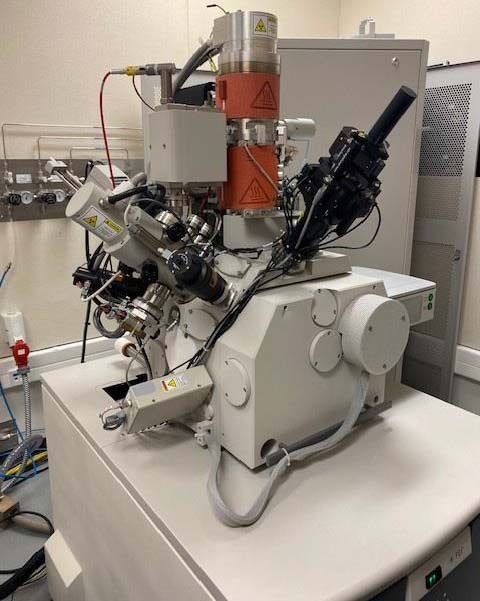 Photo Utilisé FEI Helios NanoLab 400S À vendre