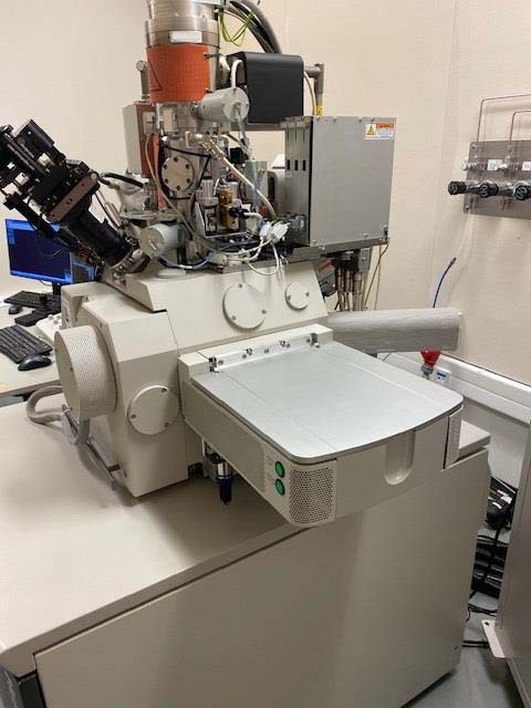 Photo Utilisé FEI Helios NanoLab 400S À vendre