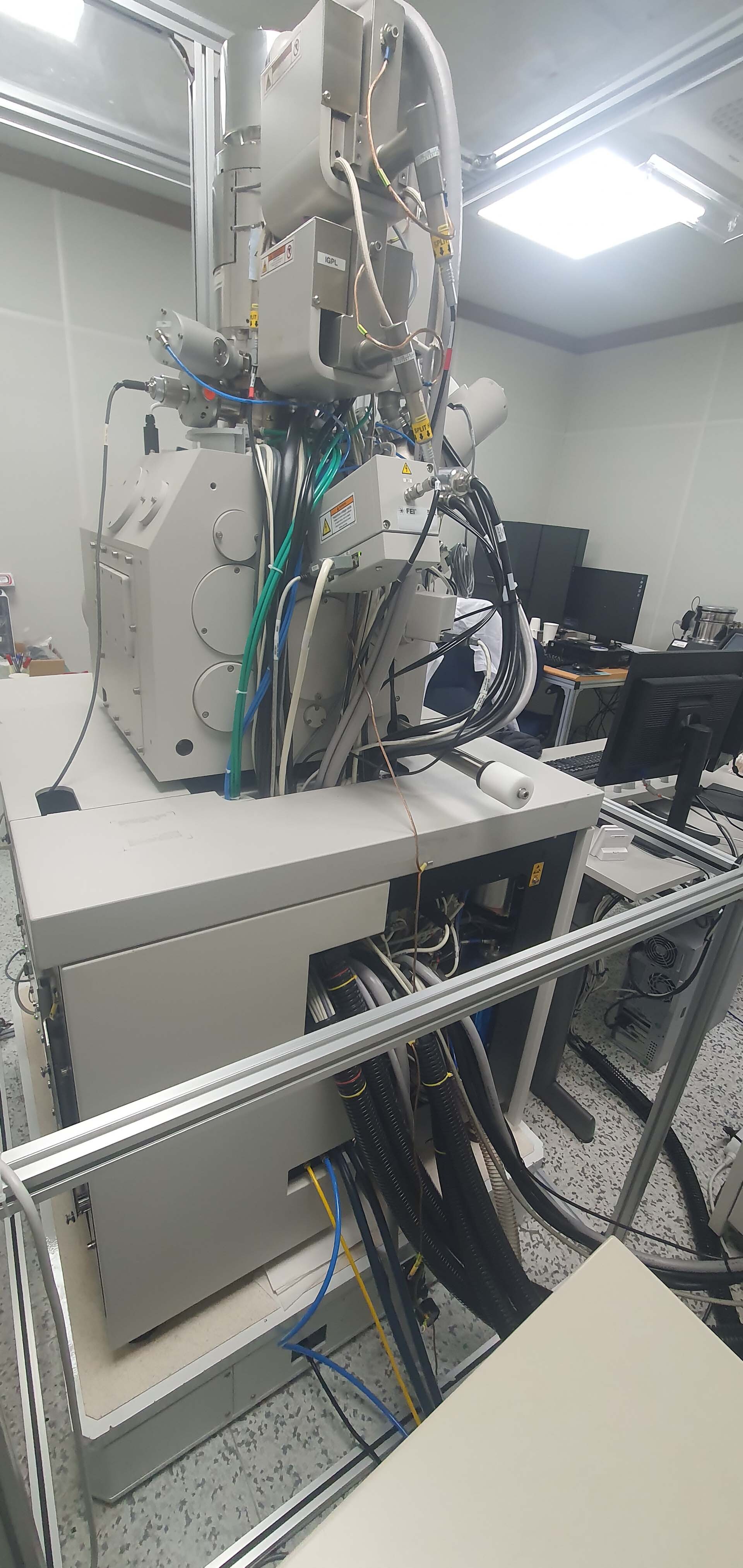 圖為 已使用的 PHILIPS / FEI Nova NanoLab 600 待售
