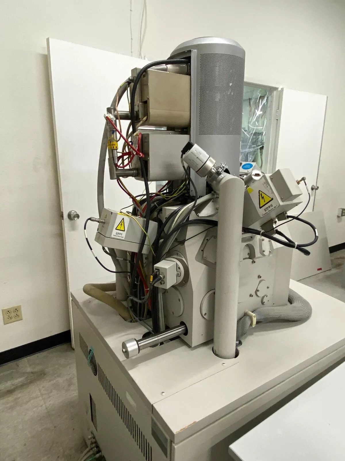 圖為 已使用的 FEI Nova NanoSEM 600 待售