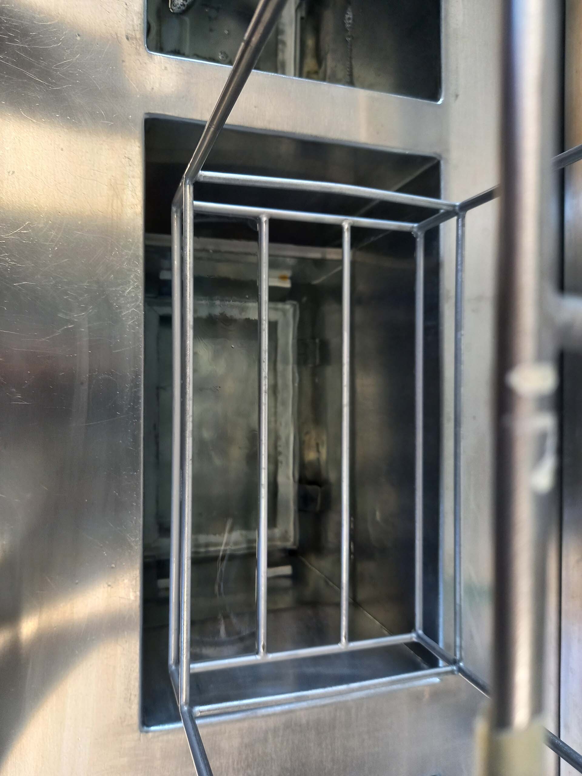 Foto Verwendet FISA LLRRPE 16+RN30 Zum Verkauf