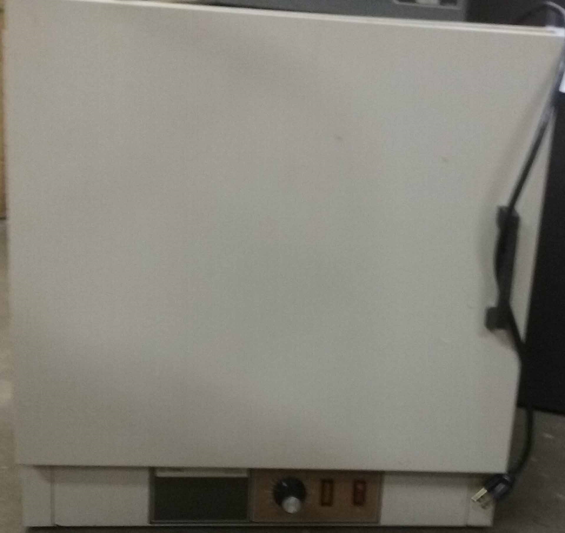 Photo Used FISHER SCIENTIFIC Isotemp 500 Series For Sale