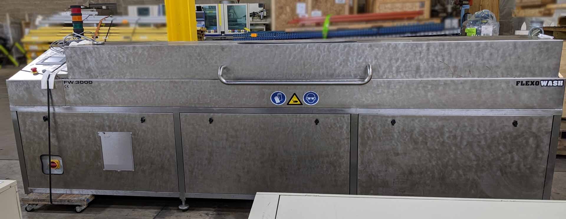Foto Verwendet FLEXO WASH FW 3000 / 4802 Zum Verkauf