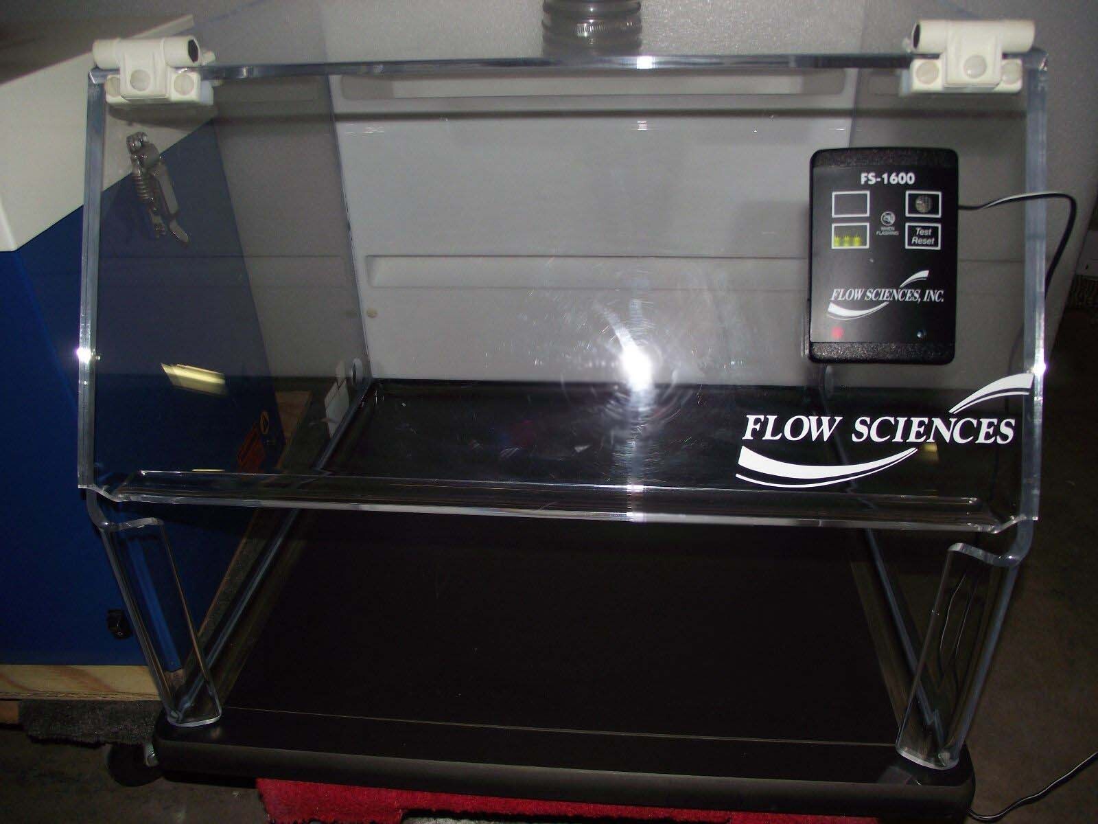 Photo Used FLOW SCIENCES 2-VBSE For Sale