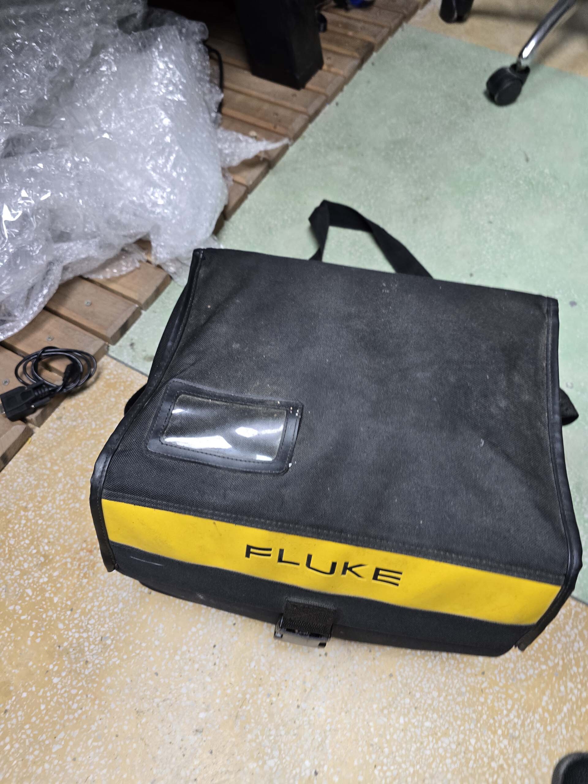 圖為 已使用的 FLUKE 435 待售