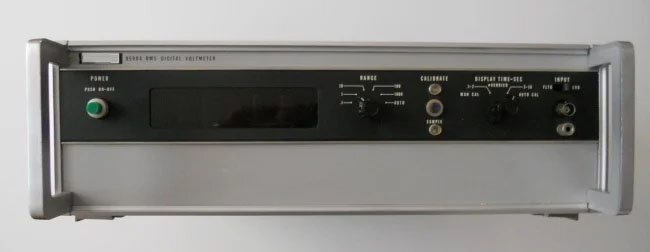 Foto Verwendet FLUKE 9500A Zum Verkauf