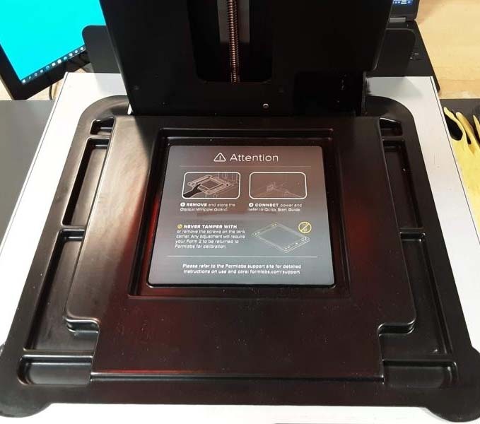 Photo Used FORMLABS Form 2 For Sale