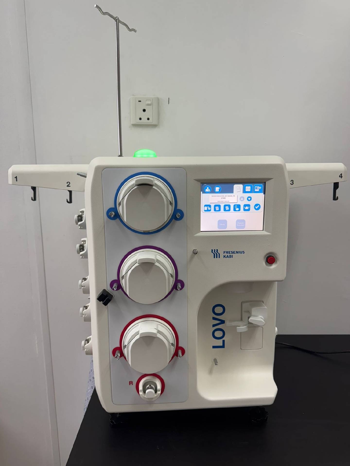 사진 사용됨 FRESENIUS KABI 6R4900C 판매용
