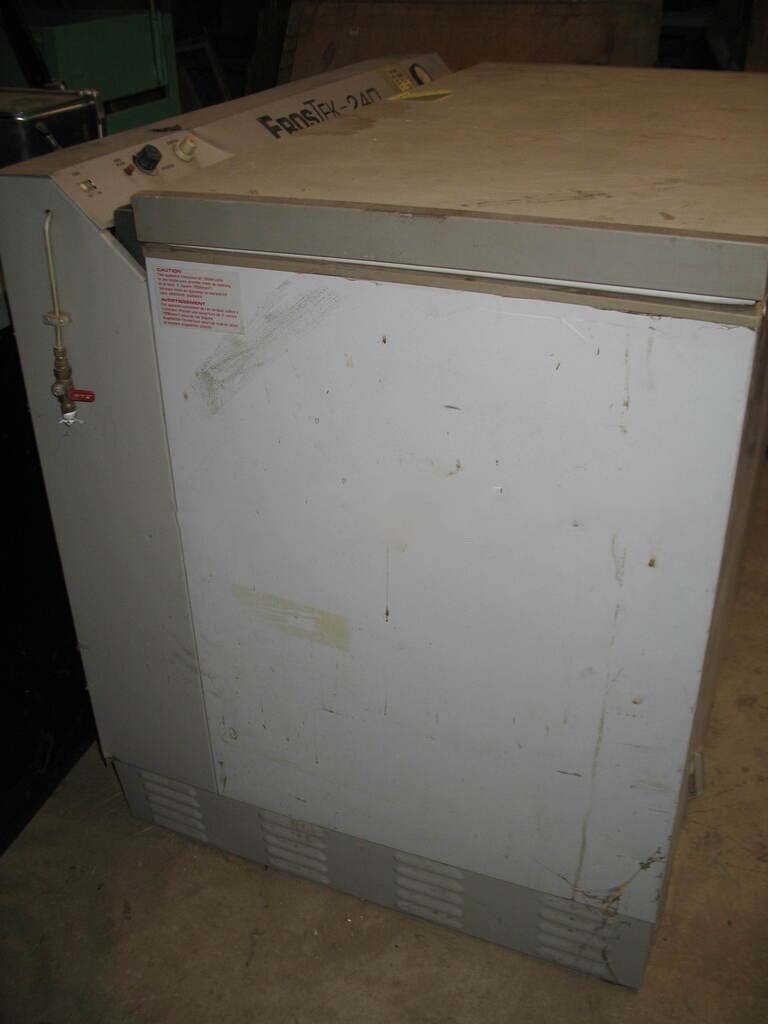 frostek 240 propane freezer