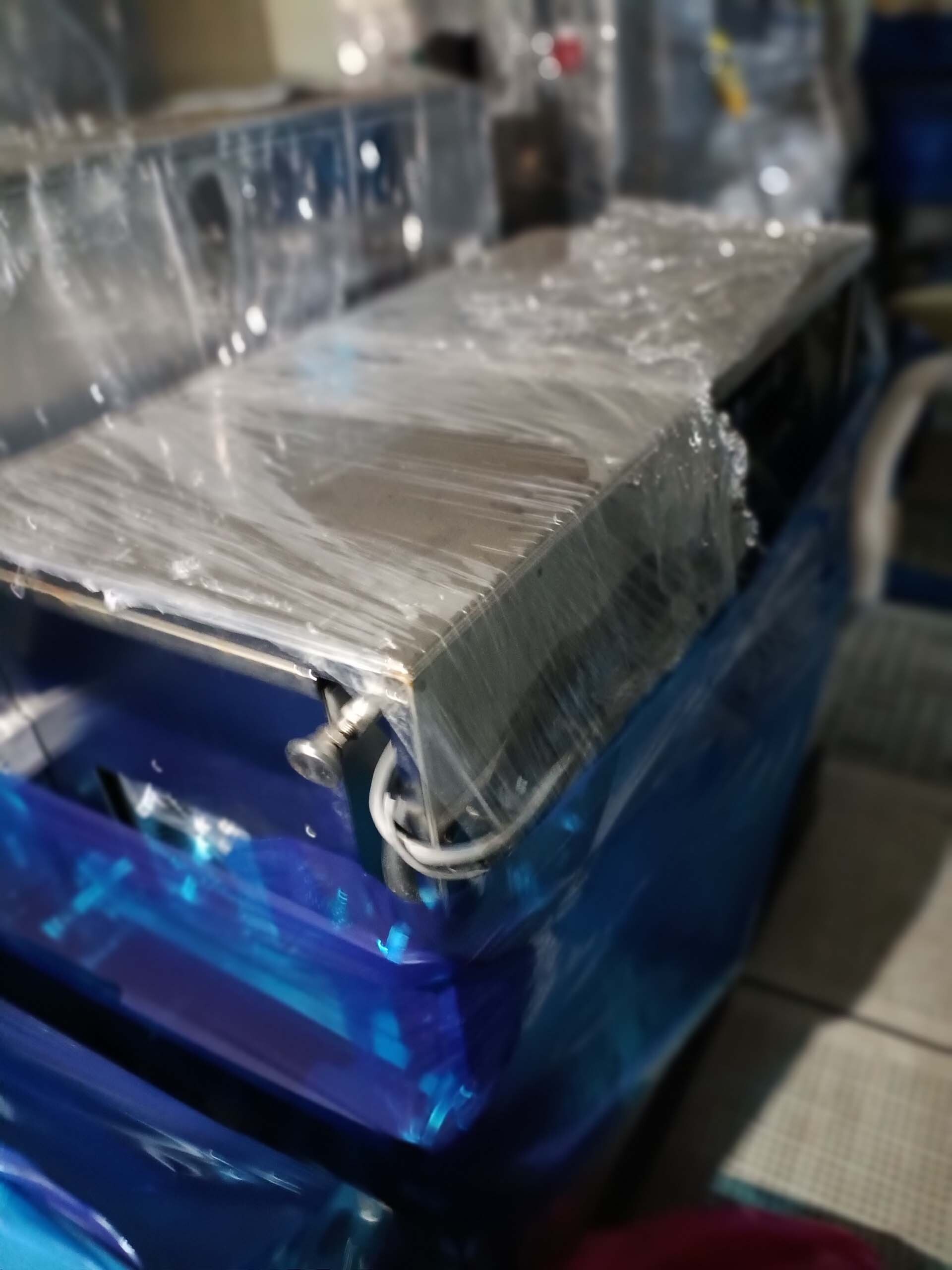 フォト（写真） 使用される FSI 2000 STD 販売のために