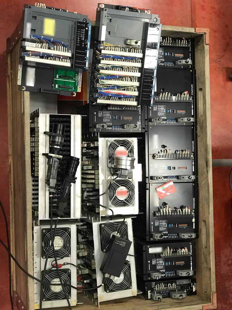 Foto Verwendet FUJI Lot of spare parts for CP 43 Zum Verkauf