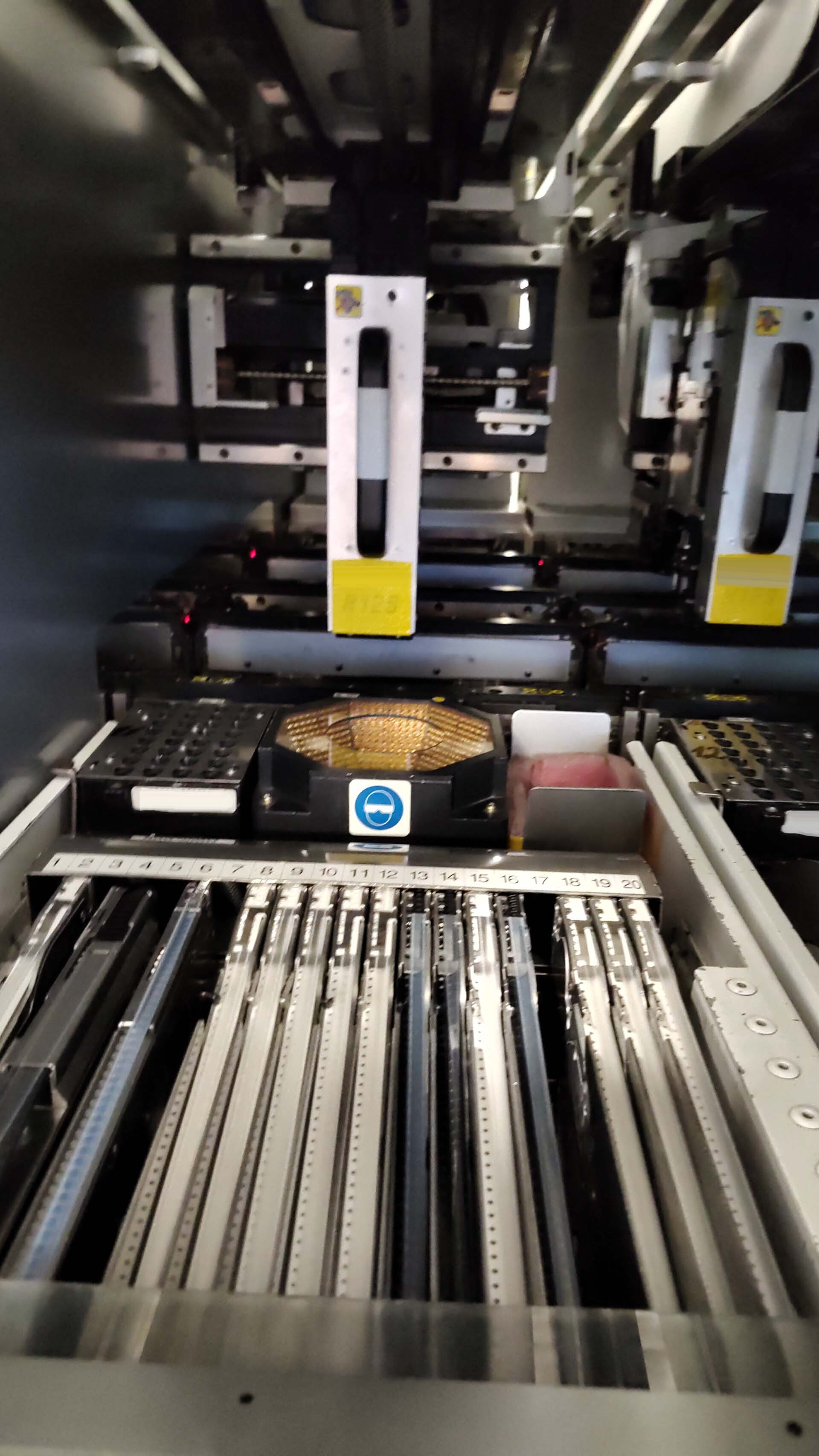 Foto Verwendet FUJI NXT I M3S Zum Verkauf