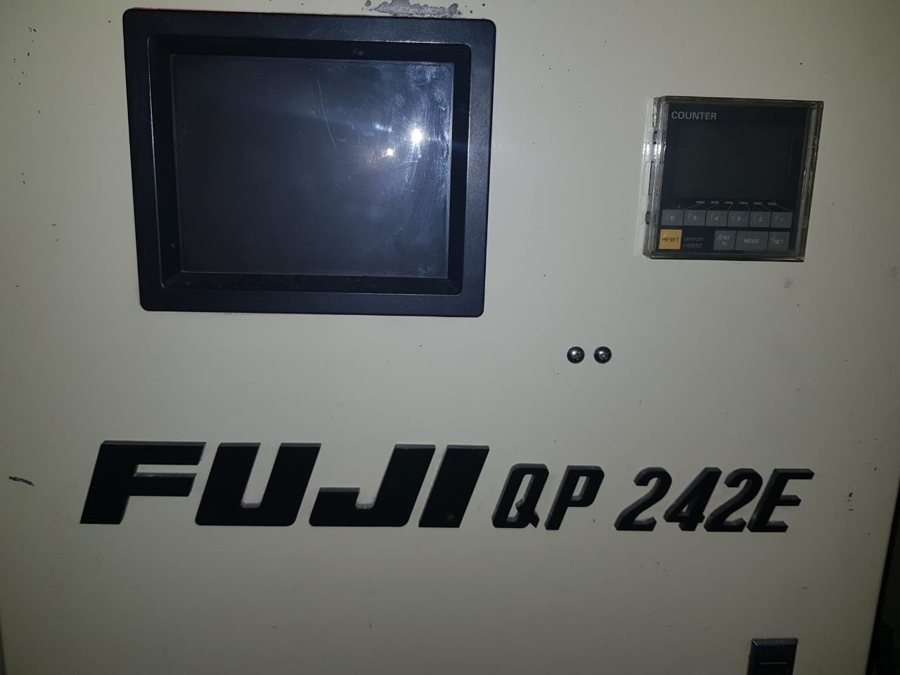圖為 已使用的 FUJI QP 242E 待售