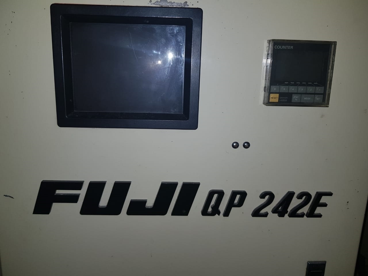 Photo Used FUJI QP 242E For Sale