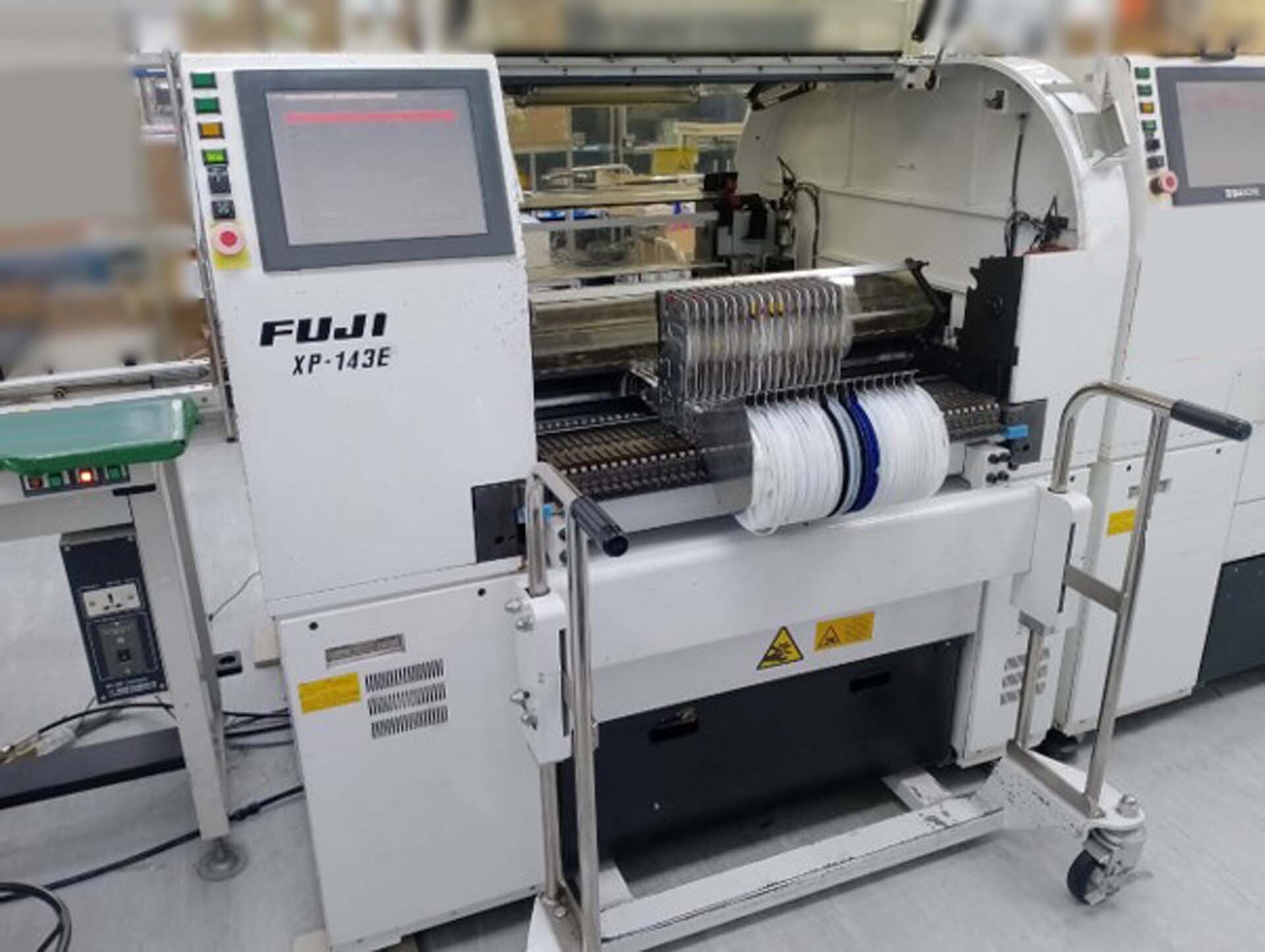 フォト（写真） 使用される FUJI XP 143E 販売のために