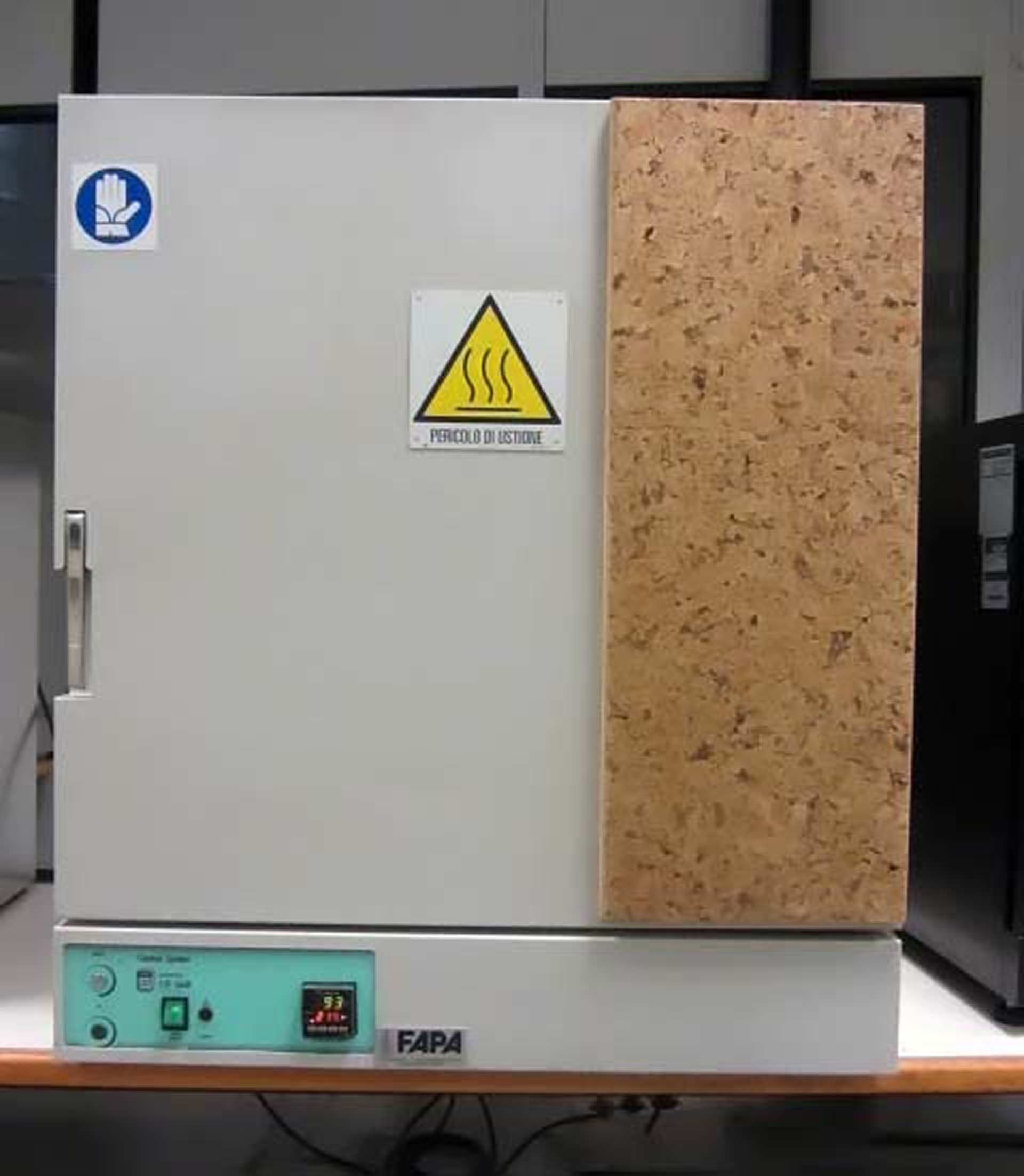 Photo Used G-THERM VA 2400 For Sale