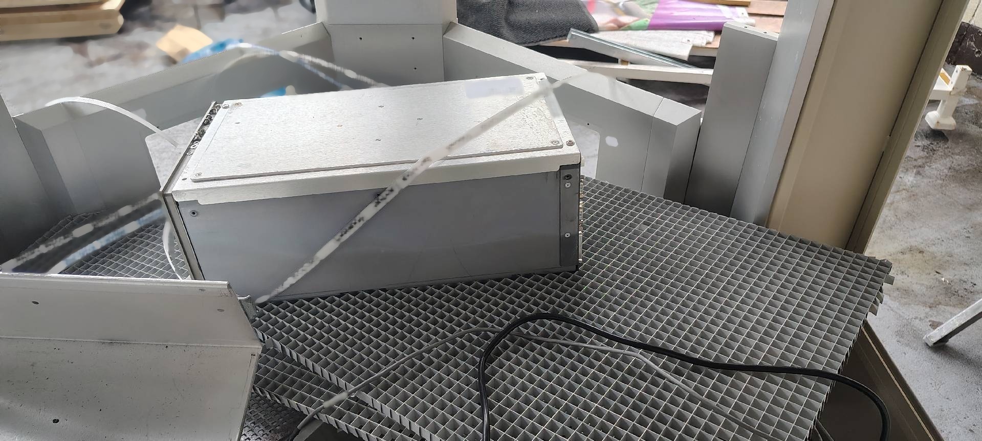 图为 已使用的 GASONICS / NOVELLUS PEP 3010A 待售