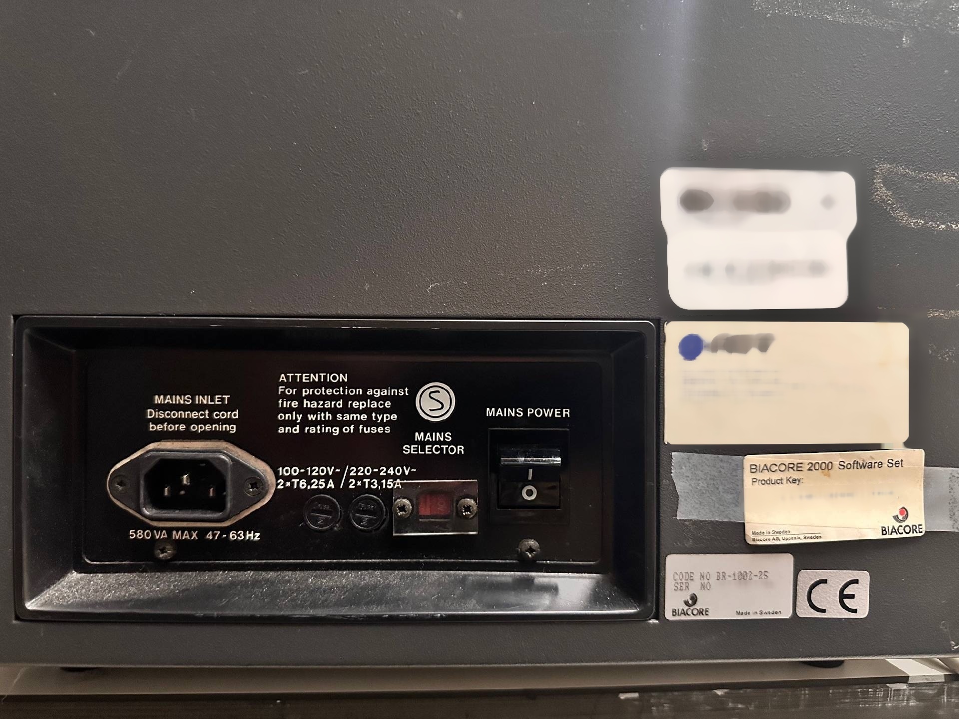Photo Used GE HEALTHCARE LIFE SCIENCES Biacore 2000 For Sale