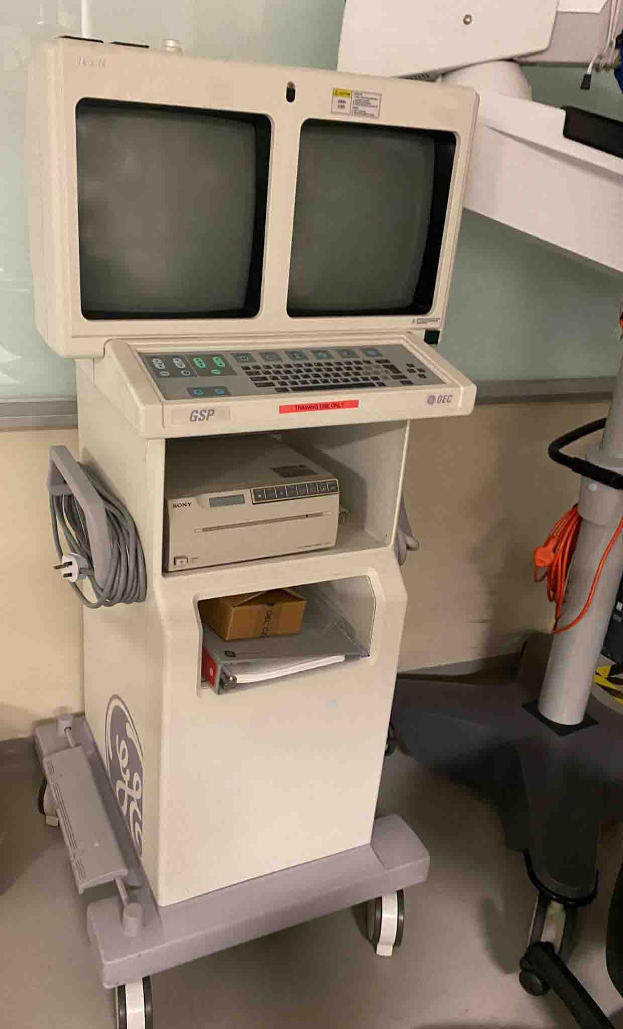 Photo Utilisé GE HEALTHCARE LIFE SCIENCES OEC 9800 Plus À vendre