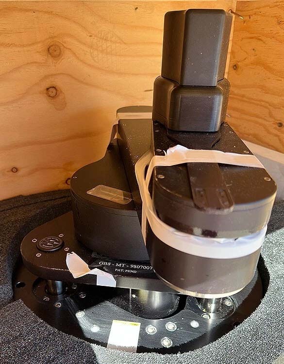 Photo Used GENMARK Gencobot 8/3L For Sale