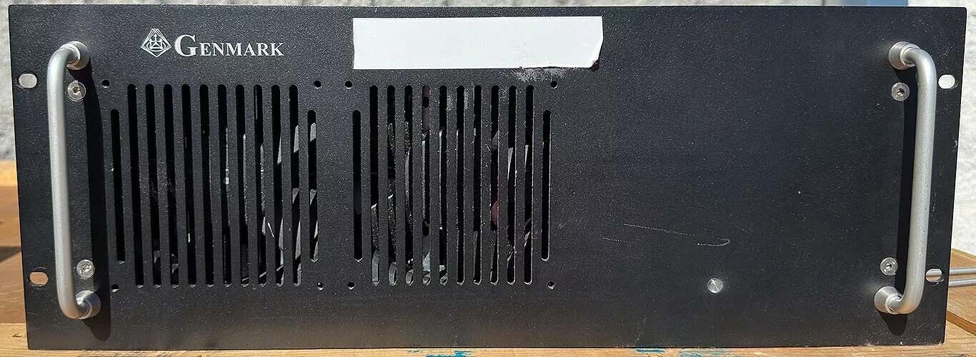 Photo Used GENMARK Gencobot 8/3L For Sale