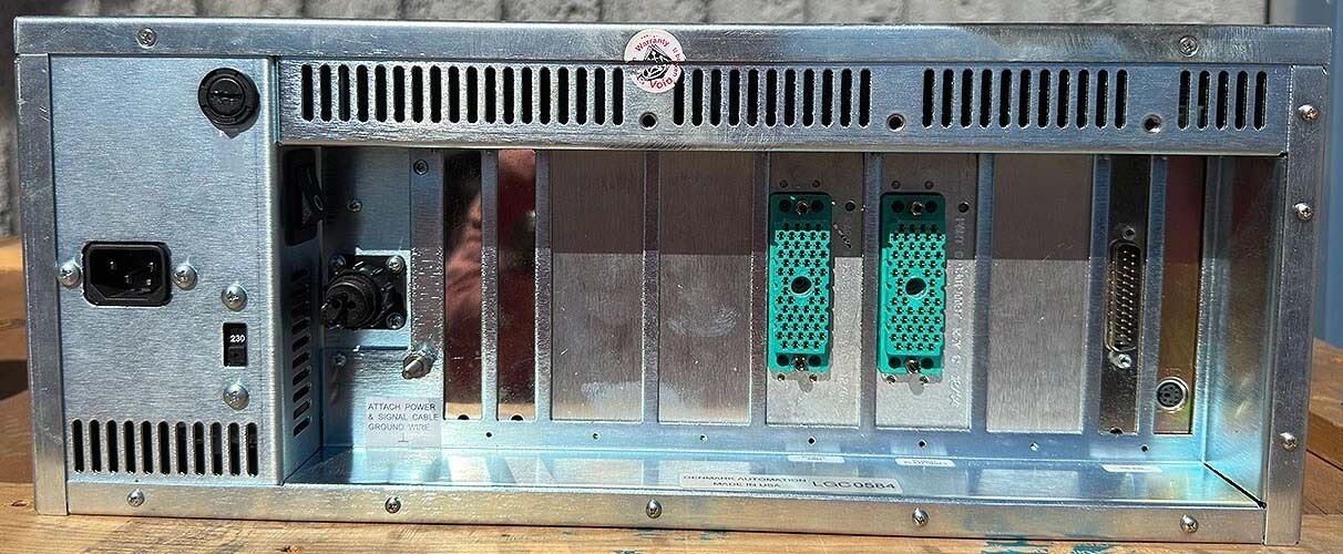 Photo Used GENMARK Gencobot 8/3L For Sale