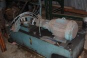 Photo Used GFP / RODGERS Vertical Wheel Press For Sale