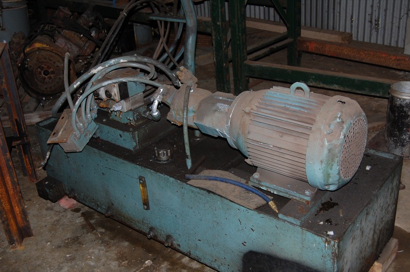 Photo Used GFP / RODGERS Vertical Wheel Press For Sale