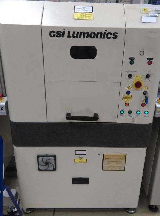 Photo Used GSI LUMONICS SVS 8200 For Sale