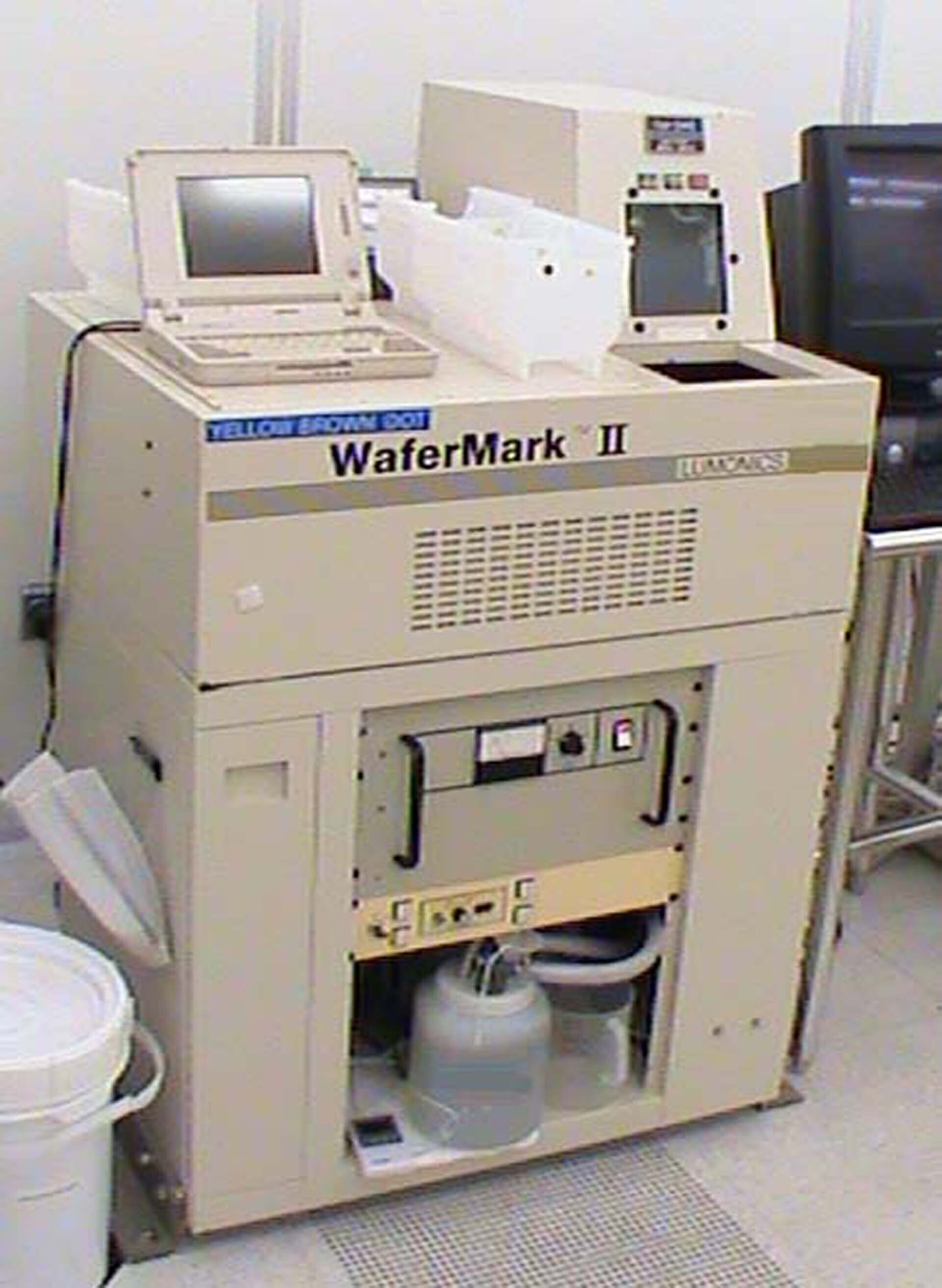 フォト（写真） 使用される GSI LUMONICS WaferMark II 販売のために