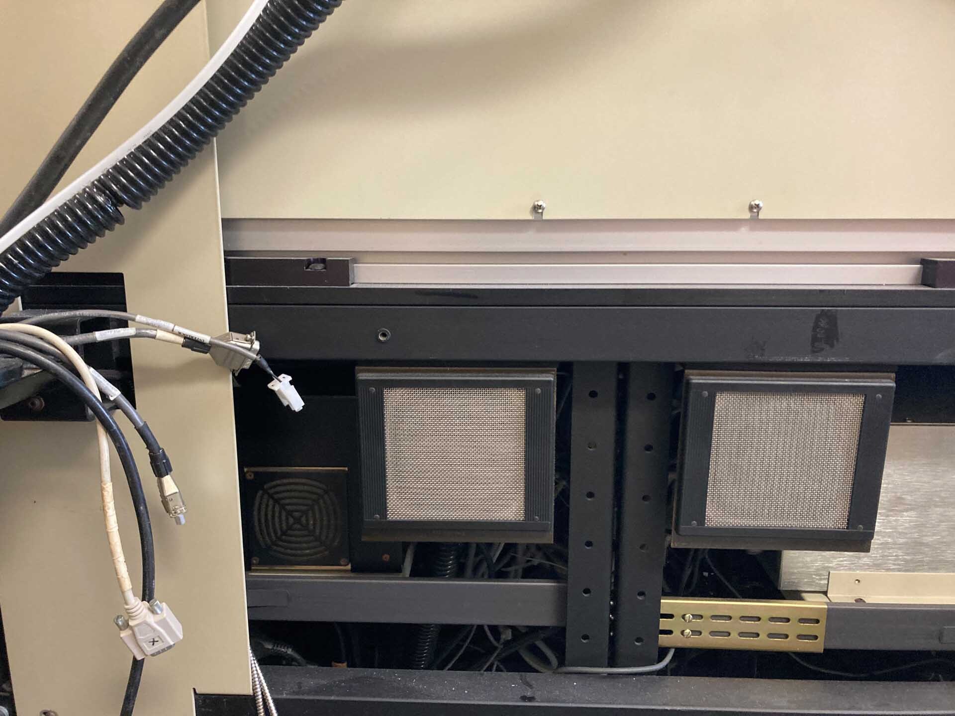 Photo Used GSI LUMONICS WH 4100 For Sale