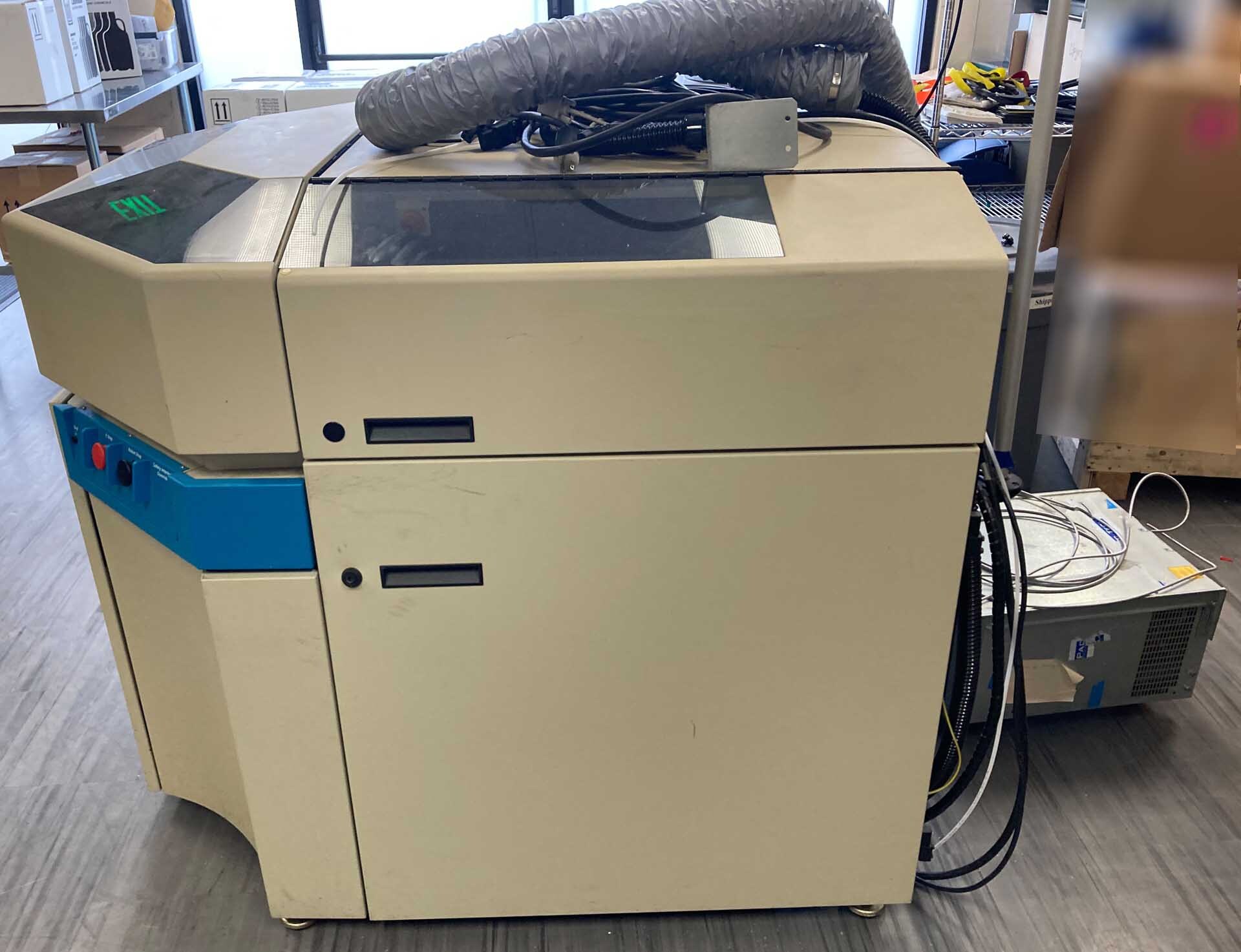 Photo Used GSI LUMONICS WH 4100 For Sale