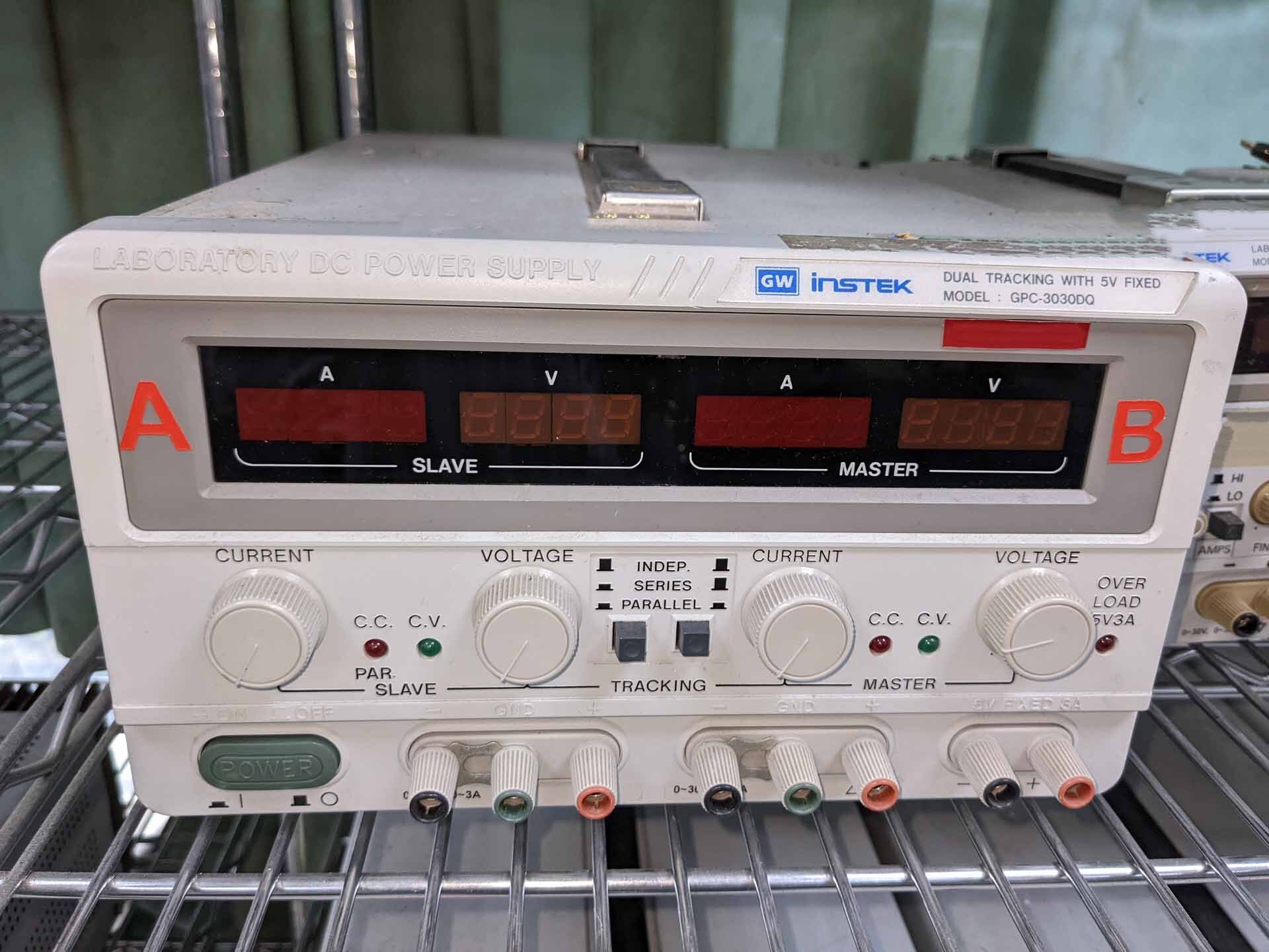 Photo Used GW INSTEK / GOOD WILL INSTRUMENT GPC-3030DQ For Sale