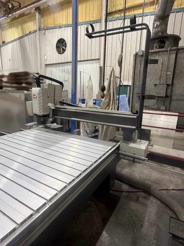フォト（写真） 使用される HAAS SR 3015 販売のために